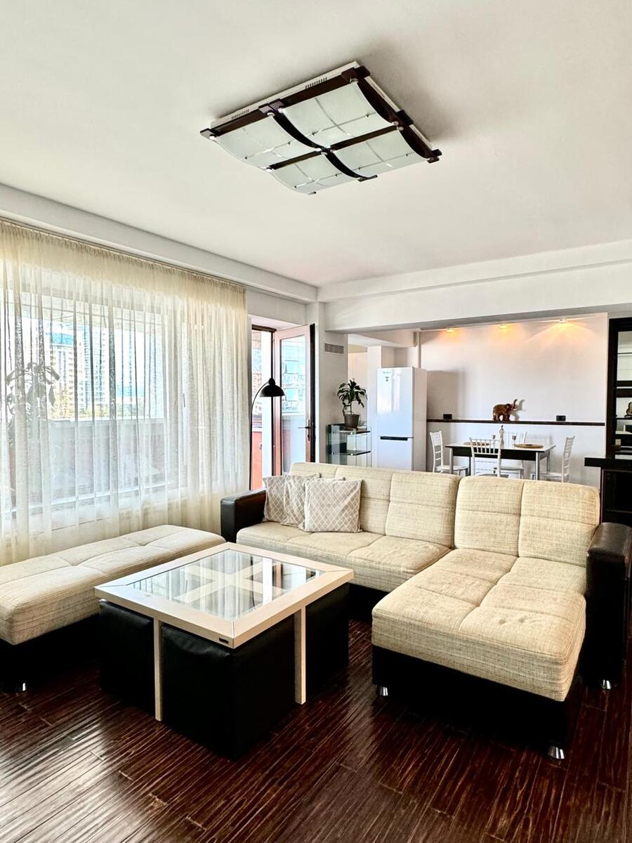 Satılır 3 otaqlı köhnə tikili 125 m² — Mənzil, Bakı (2)
