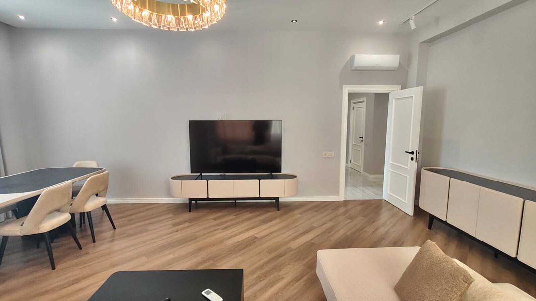 İcarəyə verilir 3 otaqlı yeni tikili 120 m² — Mənzil, Bakı (3)