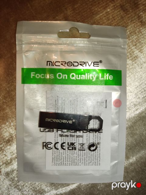 Mıcrodrıve USB 3.0 Flash Yaddaş 16GB — Gəncə