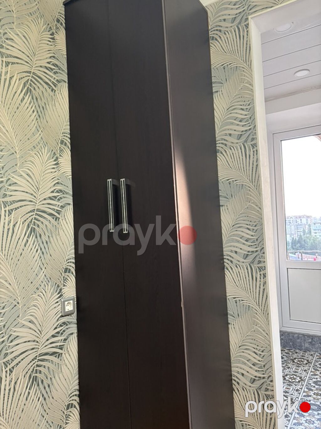 Qəhvəyi rəngdə, dar və hündür paltar/saxlama şkafı.watsapa yazin.cuzi — Şkaflar, Digah (3)