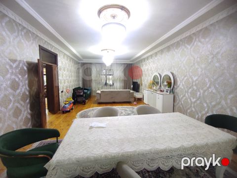 Satılır 5 otaqlı həyət evi/bağ evi 220 m²