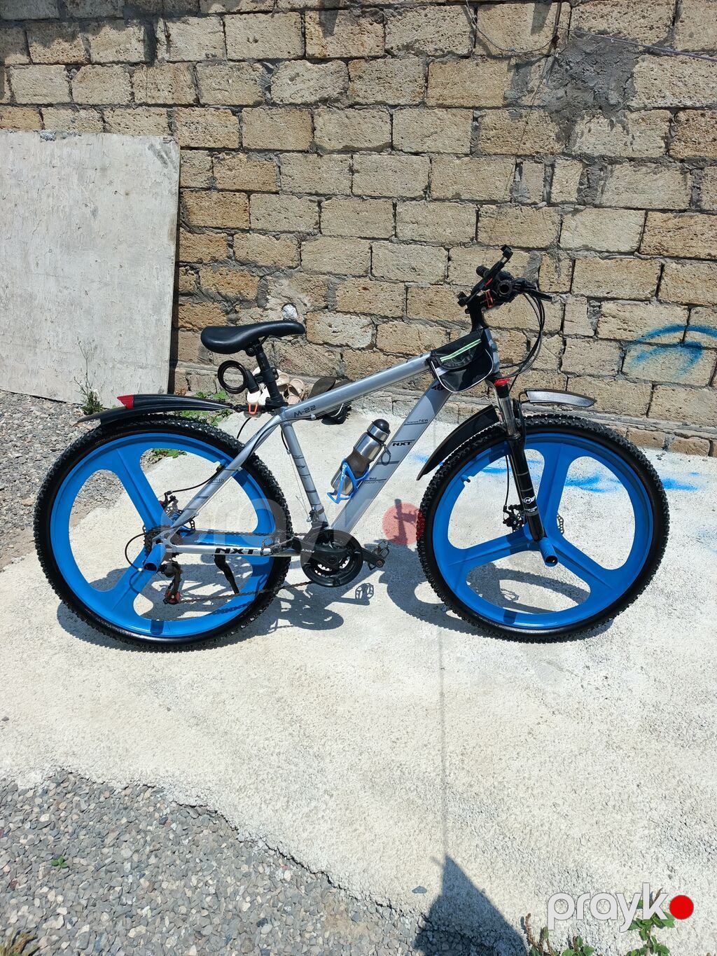 Velosiped – dağ/şosse tipli hibrid - Rəng: gümüşü gövdə, mavi təkər — Dağ velosipedləri, Sumqayıt (4)