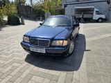 Mercedes C 200, 2.2 L, 2000 il, 494 000 km — Avtomobil