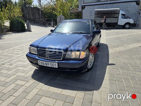 Mercedes C 200, 2.2 L, 2000 il, 494 000 km