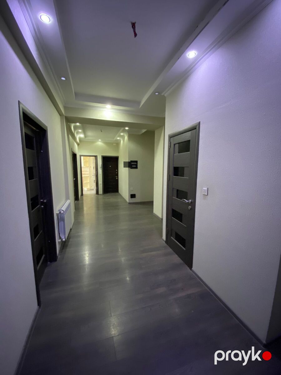 Satılır 4 otaqlı yeni tikili 180 m² — Mənzil, Bakı (8)