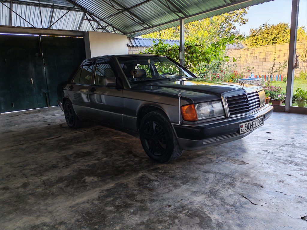 Mercedes 190, 2.0 L, 1991 il, 385 000 km — Avtomobillər, Qəbələ (12)