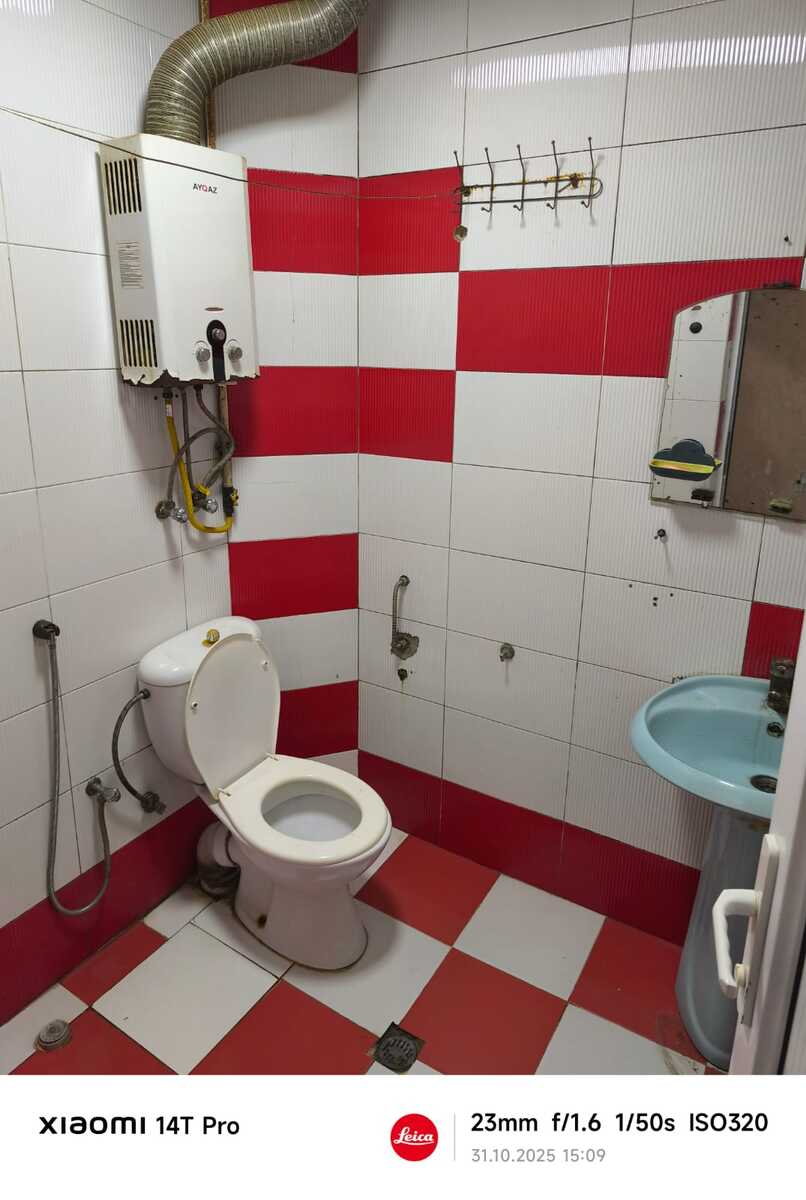 Satılır 1 otaqlı köhnə tikili 32 m² — Mənzil, Bakı (7)
