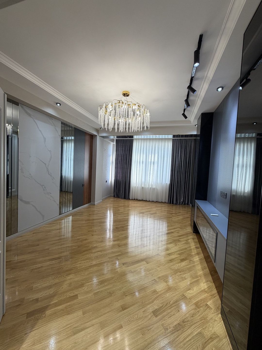 Satılır 4 otaqlı yeni tikili 140 m² — Mənzil, Bakı (3)