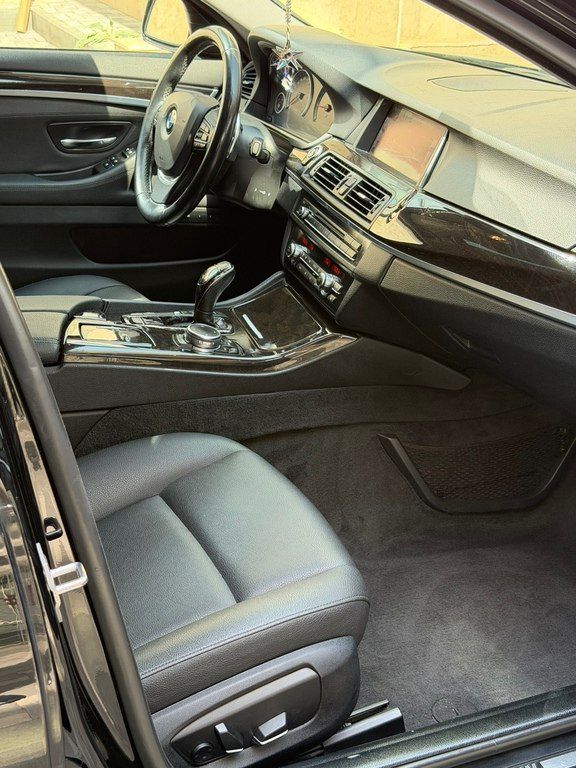 BMW 528, 2.0 L, 2016 il, 222 000 km — Avtomobillər, Gəncə (12)