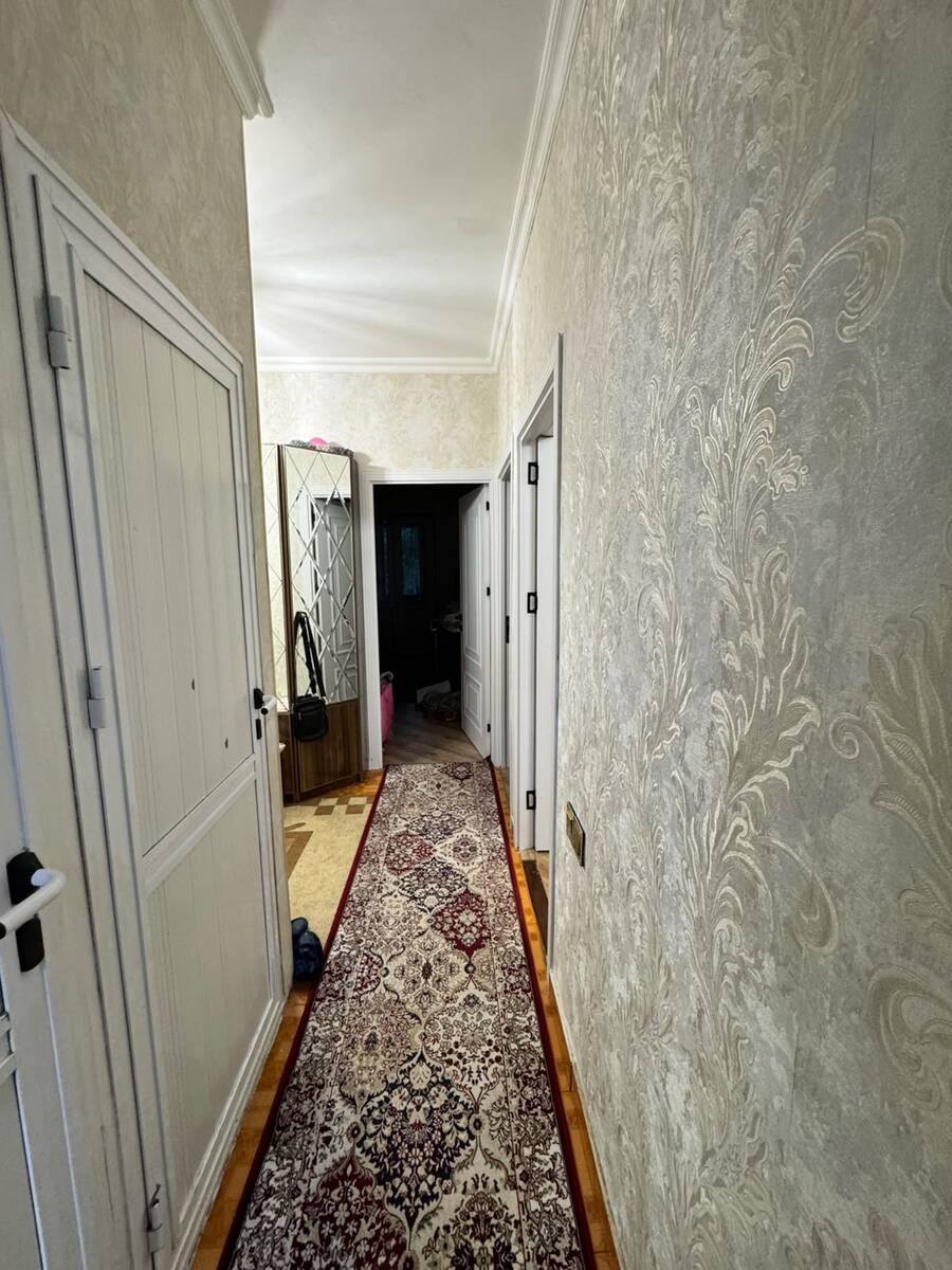 Satılır 4 otaqlı köhnə tikili 105 m² — Mənzil, Bakı (3)