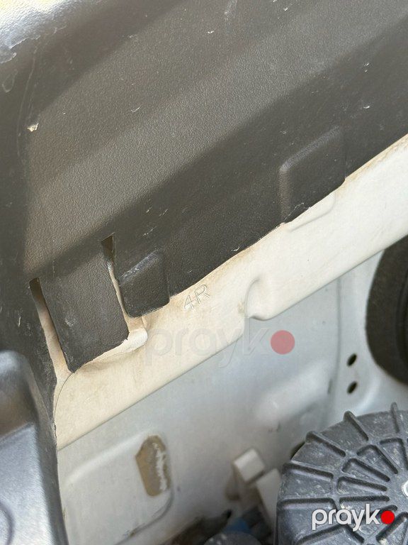 Toyota Land Cruiser Prado, 2.7 L, 2010 il, 282 000 km — Avtomobillər, Bakı (9)