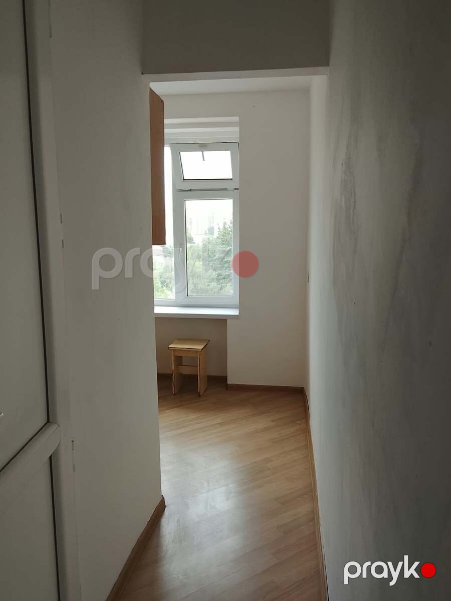Satılır 1 otaqlı köhnə tikili 35 m² — Mənzil, Bakı (12)
