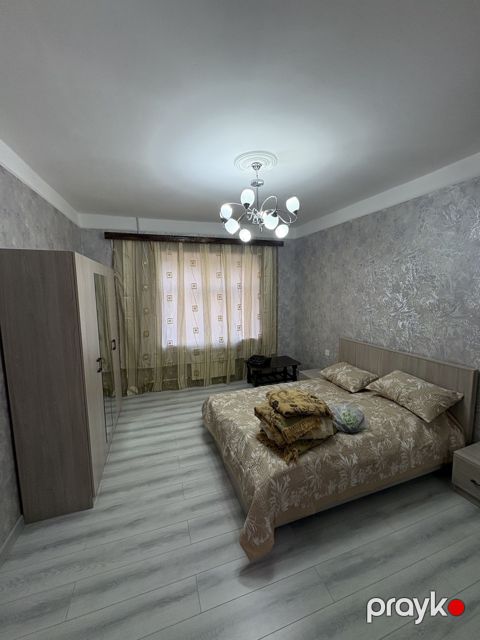 İcarəyə verilir 3 otaqlı köhnə tikili 100 m² — Bakı