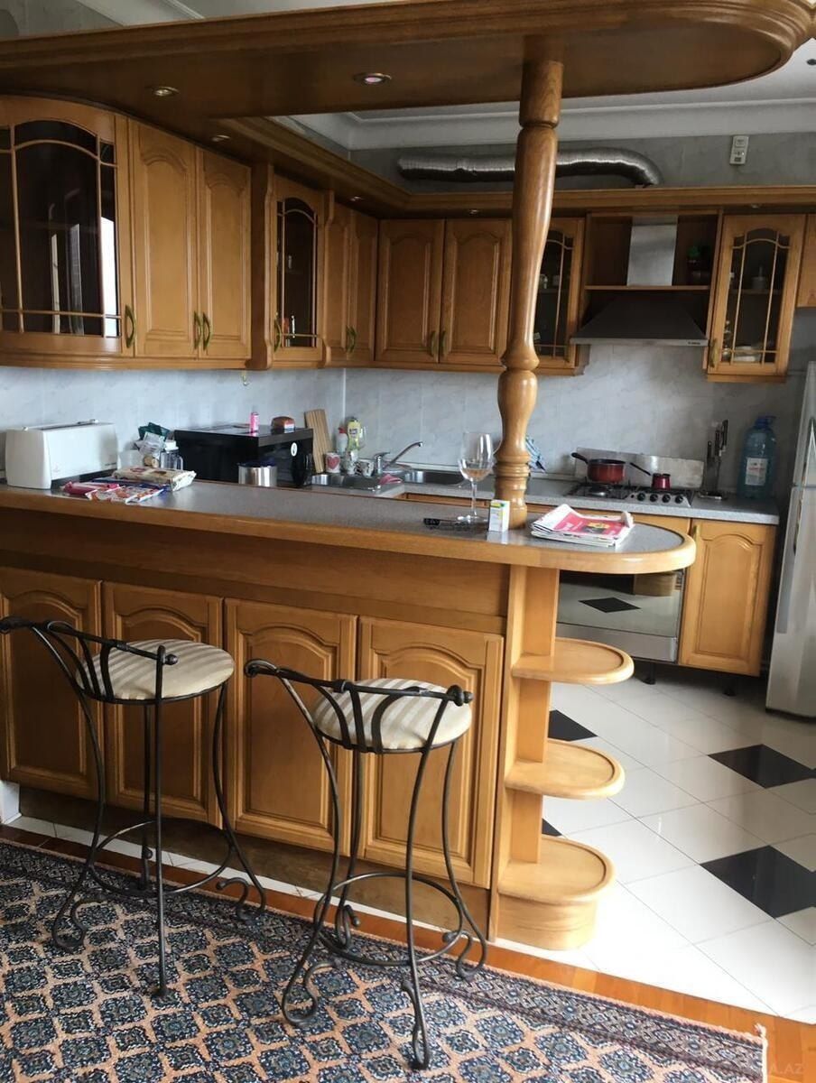 İcarəyə verilir 2 otaqlı köhnə tikili 75 m² — Mənzil, Bakı (9)