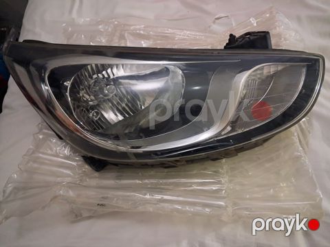 Hyundai Accent 2011 sağ farası — Bakı