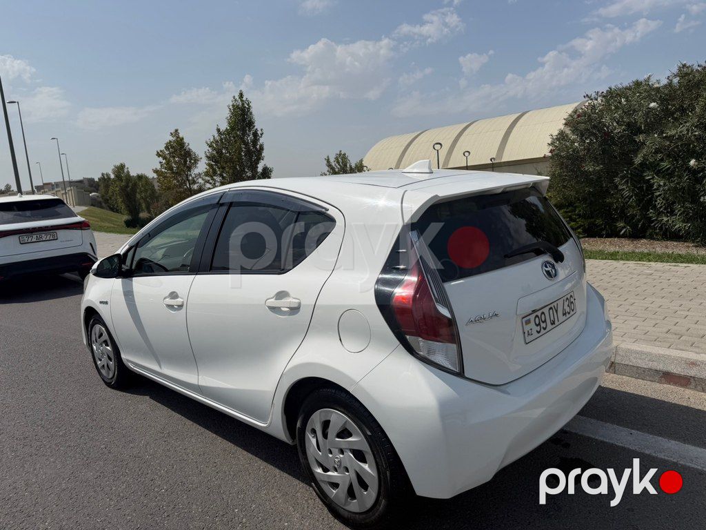 Toyota Aqua, 1.5 L, 0.9 kWh, 2016 il, 92 000 km — Avtomobillər, Bakı (5)