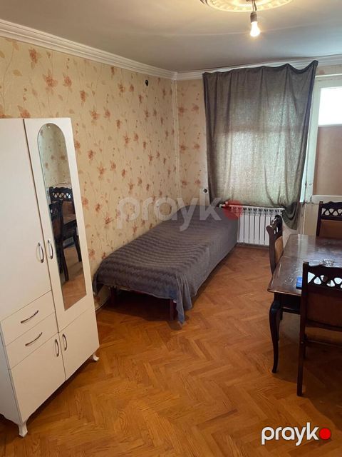 İcarəyə verilir 2 otaqlı köhnə tikili 70 m² — Bakı