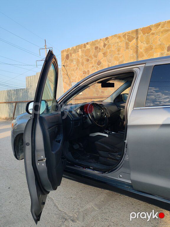 Mitsubishi Outlander Sport, 2.0 L, 2013 il, 275 000 km — Avtomobillər, Bakı (8)