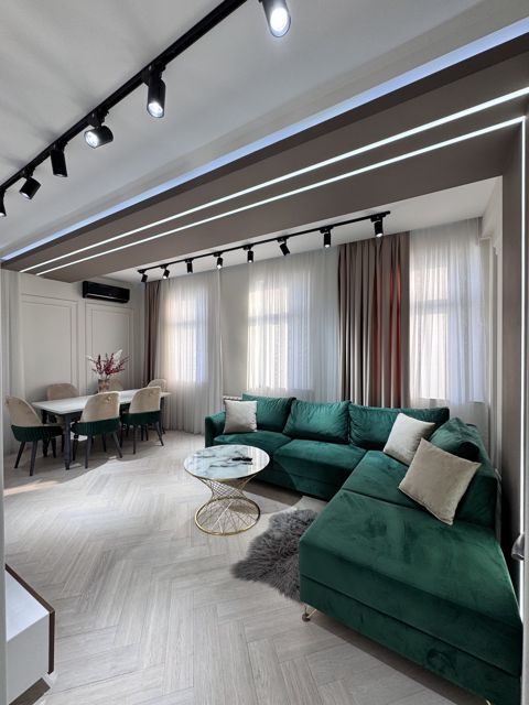 Satılır 3 otaqlı yeni tikili 125 m² — Bakı