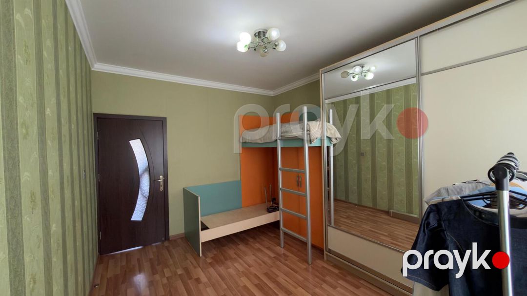 Satılır 5 otaqlı köhnə tikili 120 m² — Mənzil, Bakı (12)