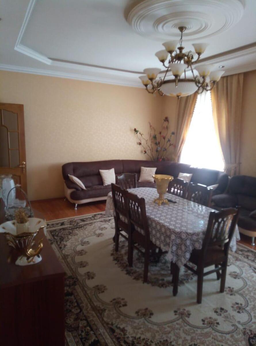 Satılır 5 otaqlı həyət evi/bağ evi 150 m² — Ev, villa, Bakı (2)