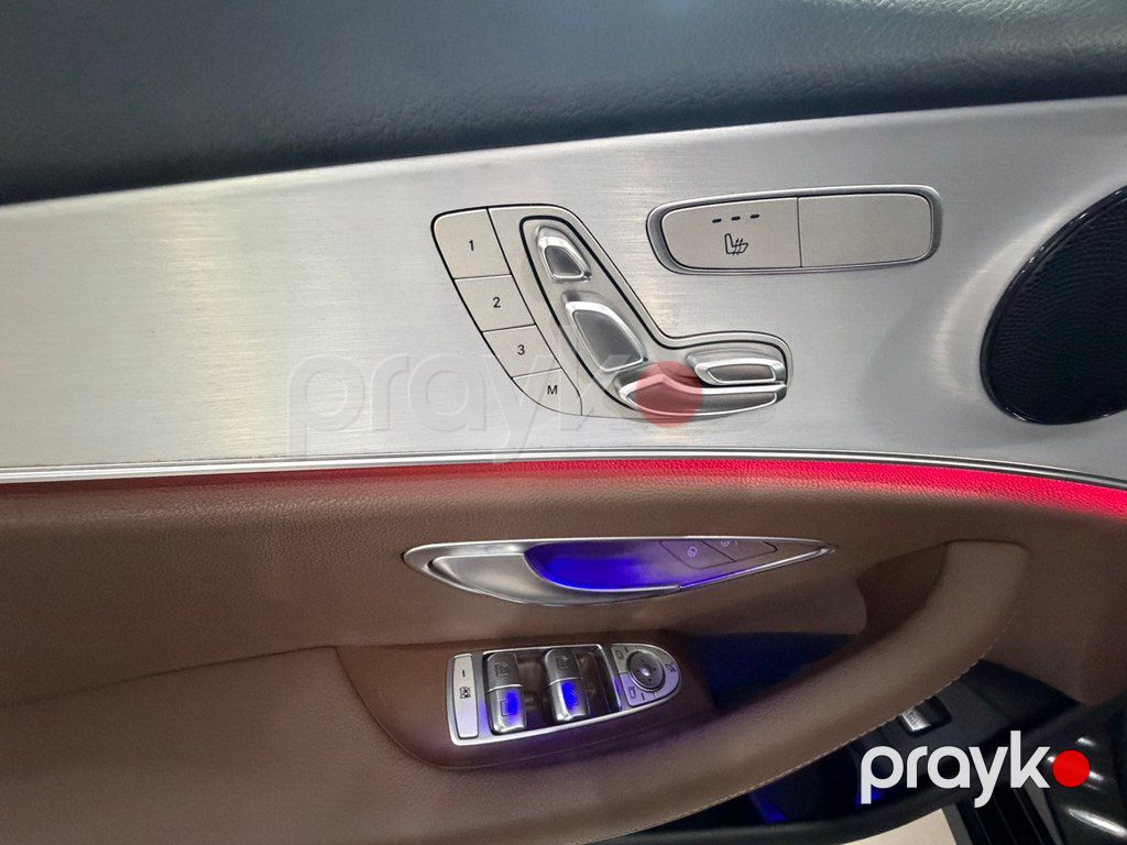Mercedes E 300, 2.0 L, 2021 il, 59 000 km — Avtomobillər, Bakı (11)