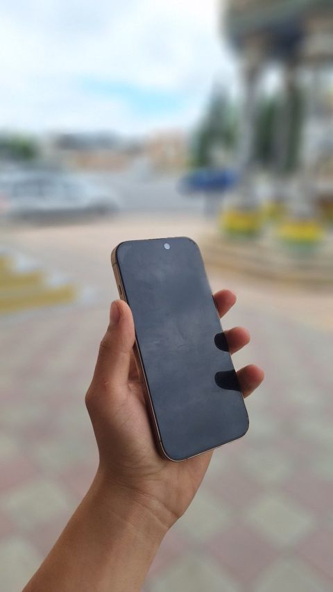 Apple iPhone 16 Pro Desert Titanium 128GB/8GB — Xaçmaz