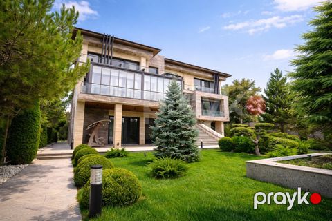 Satılır 7 otaqlı həyət evi/bağ evi 600 m²