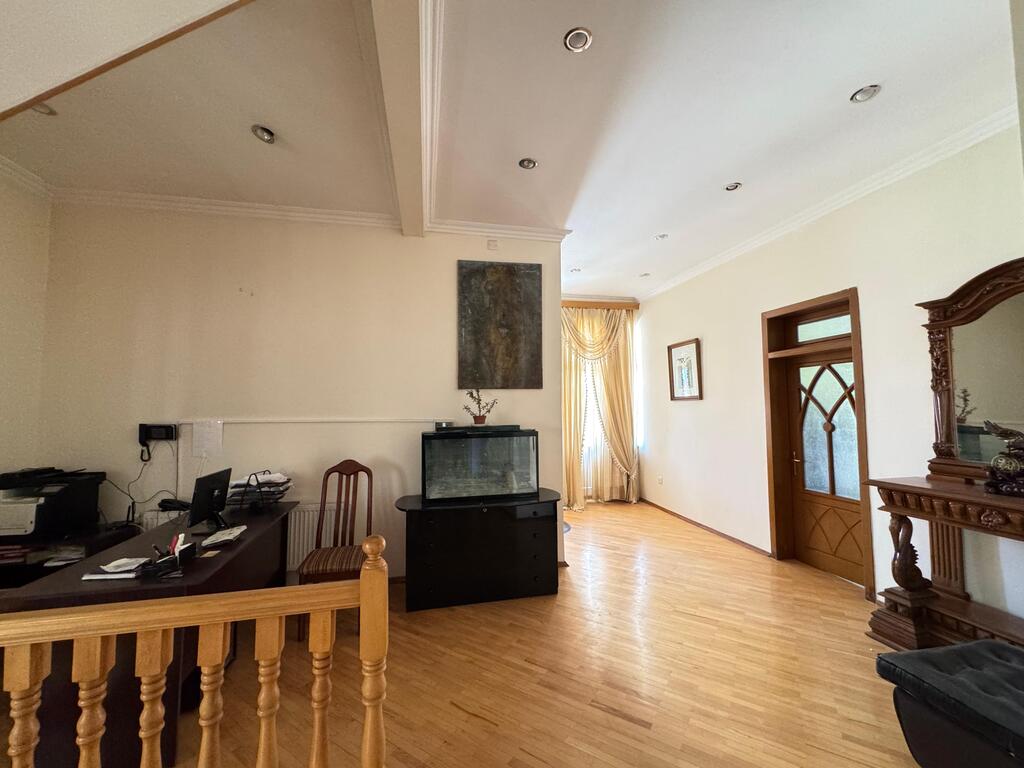 Satılır 5 otaqlı həyət evi/bağ evi 284 m² — Ev, villa, Bakı (7)