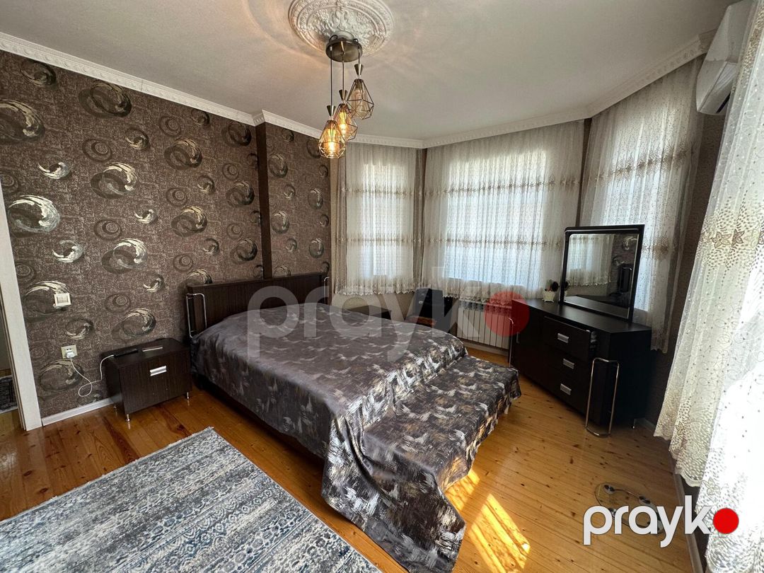 Satılır 8 otaqlı həyət evi/bağ evi 320 m² — Ev, villa, Bakı (9)