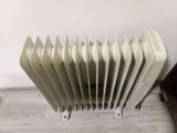 Elektrikli yağ radiatoru - Tip: Elektriklə işləyən yağlı radiator — Климатическая техника