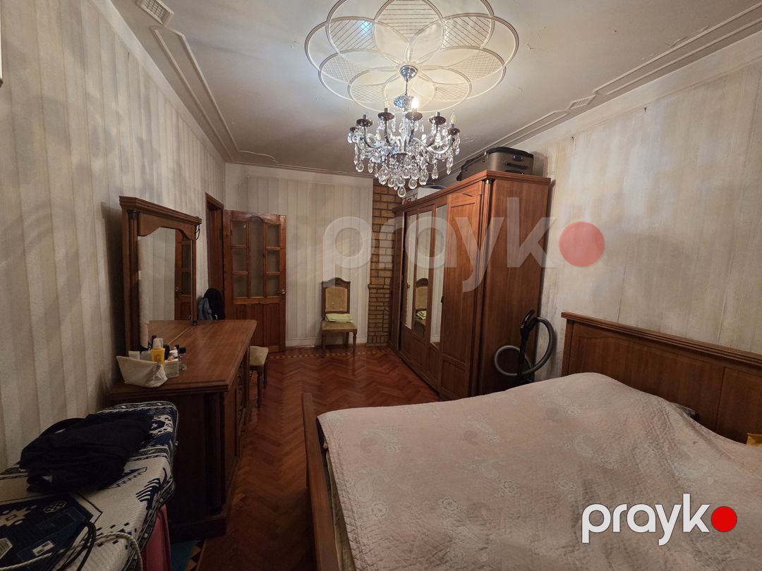 Satılır 4 otaqlı köhnə tikili 130 m² — Mənzil, Bakı (5)