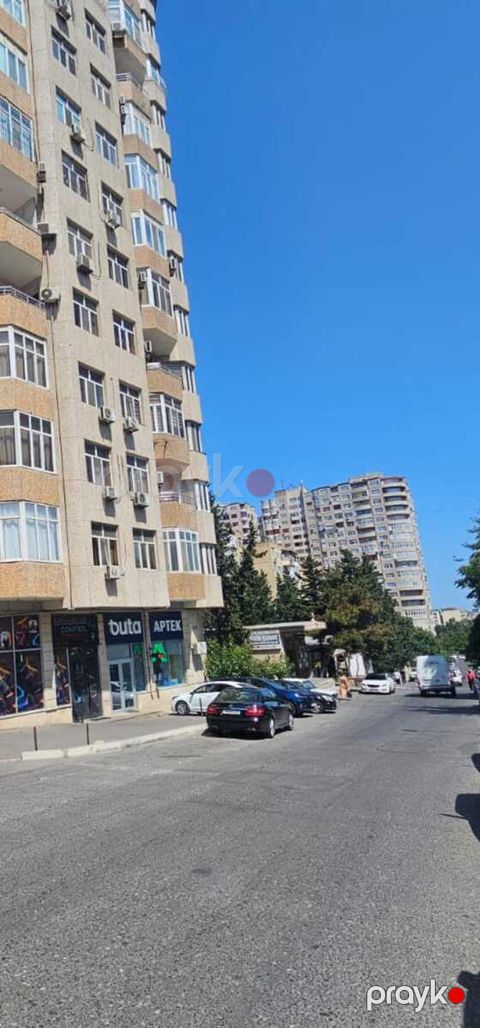 Satılır obyekt 86 m² — Bakı