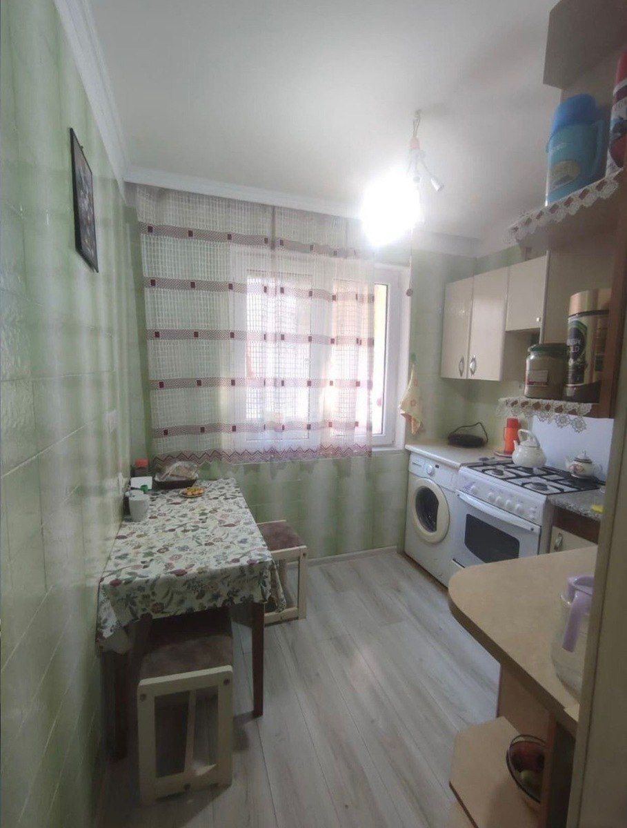 Satılır 4 otaqlı köhnə tikili 90 m² — Mənzil, Bakı (8)