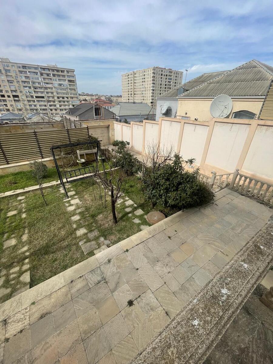 Satılır 6 otaqlı həyət evi/bağ evi 300 m² — Ev, villa, Bakı (3)