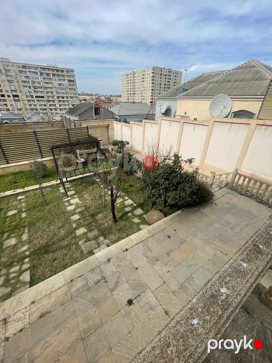 Satılır 6 otaqlı həyət evi/bağ evi 300 m² — Ev, villa, Bakı (3)