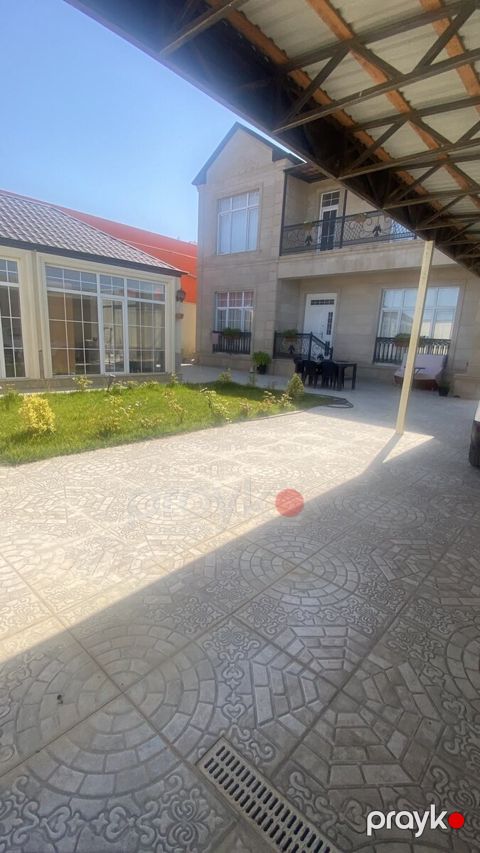 Həyət evi, Buzovna qəs — Bakı