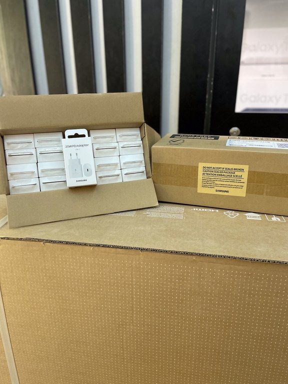 "Samsung 25W" adapter başlıqları — Smartfonlar, Bakı (4)