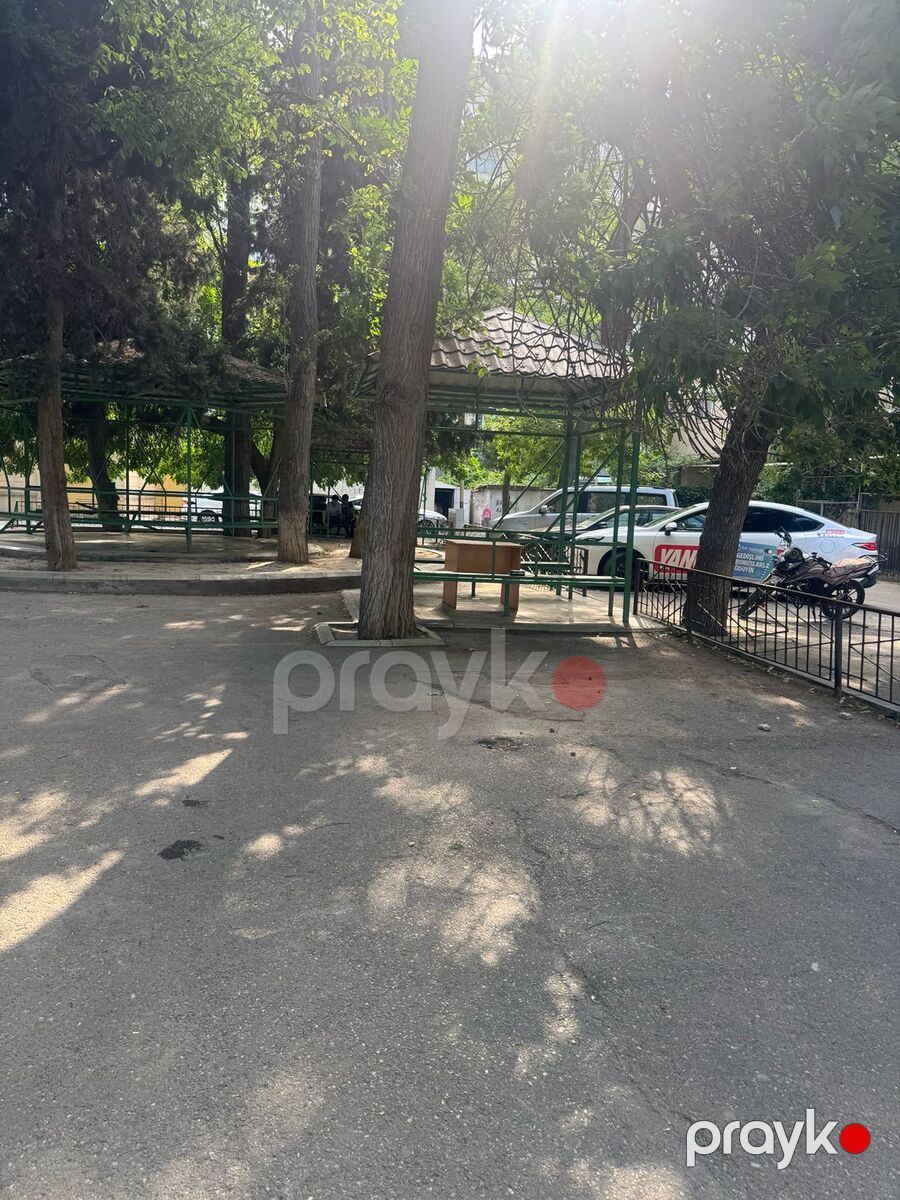 Satılır 3 otaqlı köhnə tikili 70 m² — Mənzil, Bakı (2)