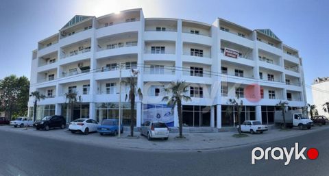 2-otaqlı yeni tikili, 28 May küç., 90 m²
