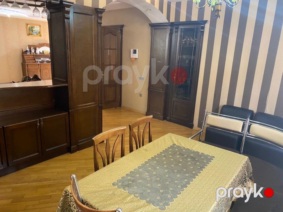 Satılır 6 otaqlı həyət evi/bağ evi 200 m² — Ev, villa, Bakı (12)