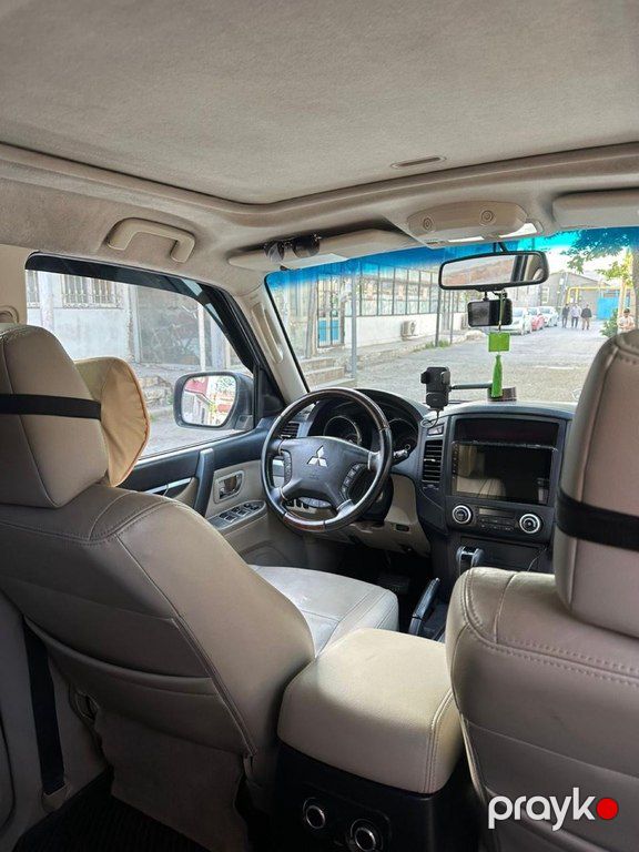 Mitsubishi Pajero, 3.5 L, 2010 il, 190 000 km — Avtomobillər, Bakı (8)