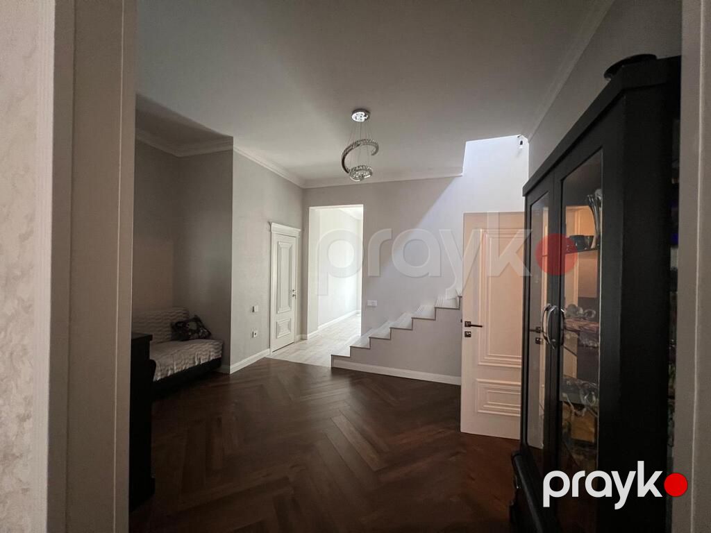 Satılır 4 otaqlı həyət evi/bağ evi 280 m² — Ev, villa, Bakı (7)