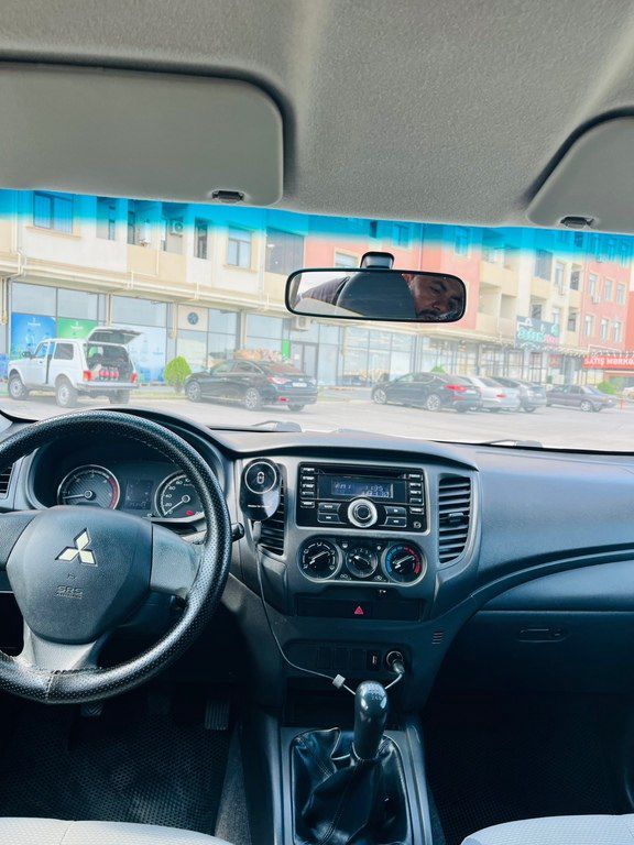 Mitsubishi L200, 2.4 L, 2021 il, 253 465 km — Avtomobillər, Bakı (7)