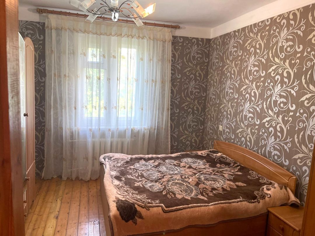 İcarəyə verilir 2 otaqlı köhnə tikili 70 m² — Mənzil, Bakı (3)