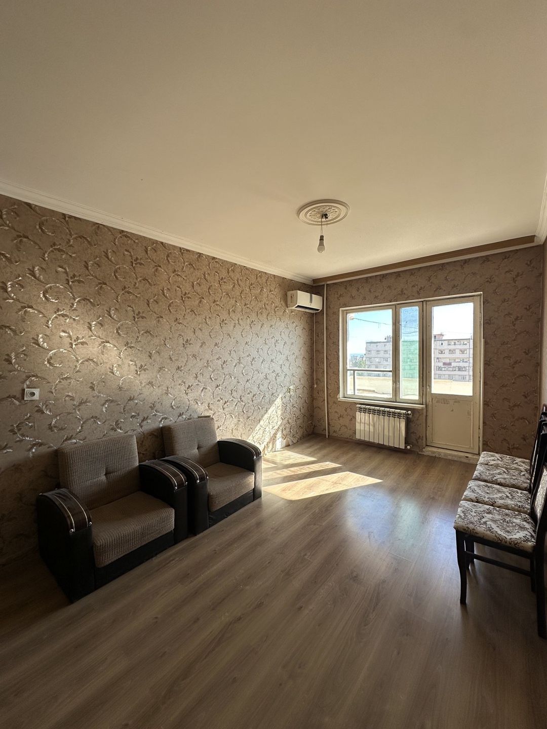 Satılır 2 otaqlı köhnə tikili 60 m² — Mənzil, Bakı (2)