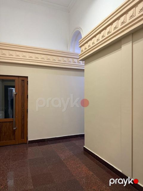 Satılır 3 otaqlı yeni tikili 96 m²