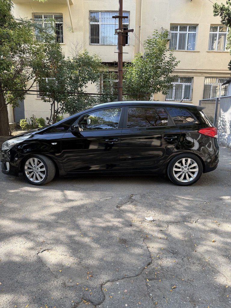 Kia Carens, 1.7 L, 2013 il, 160 000 km — Avtomobillər, Bakı (4)