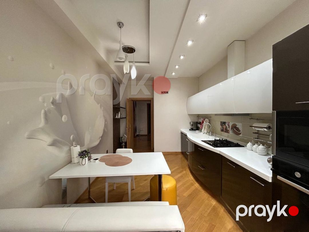 Satılır 5 otaqlı yeni tikili 202 m² — Mənzil, Bakı (8)
