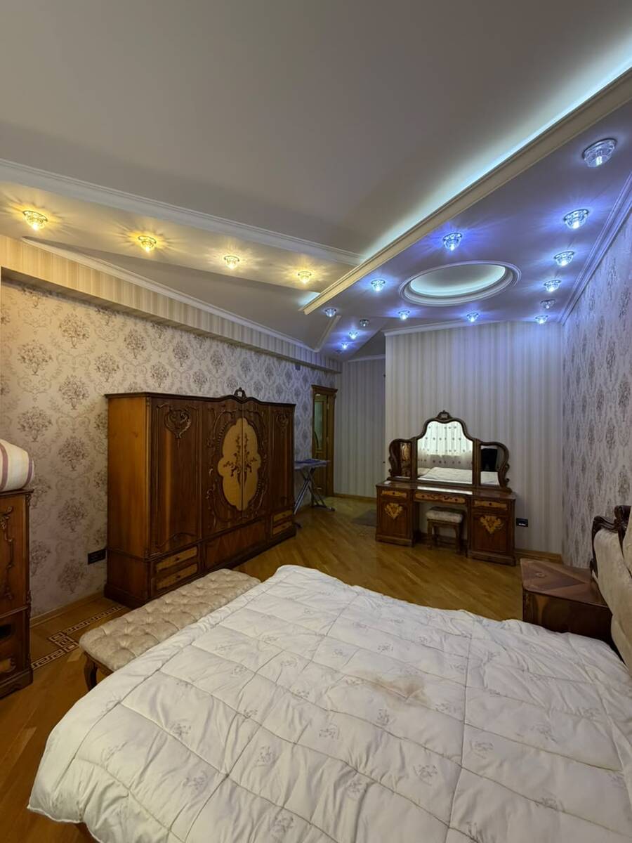 Satılır 4 otaqlı yeni tikili 172 m² — Mənzil, Bakı (7)